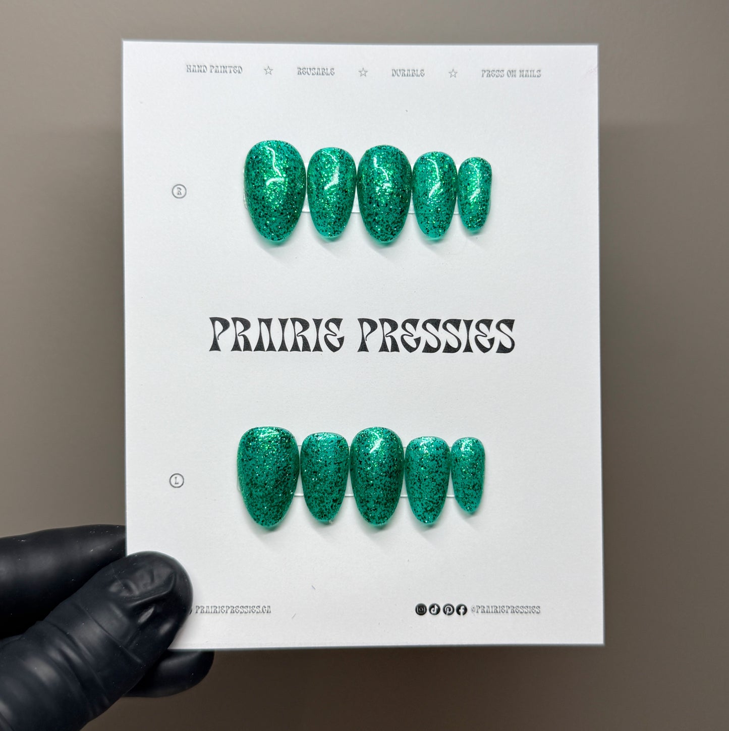 (RTW) CHUNKY GREEN GLITTER (S)