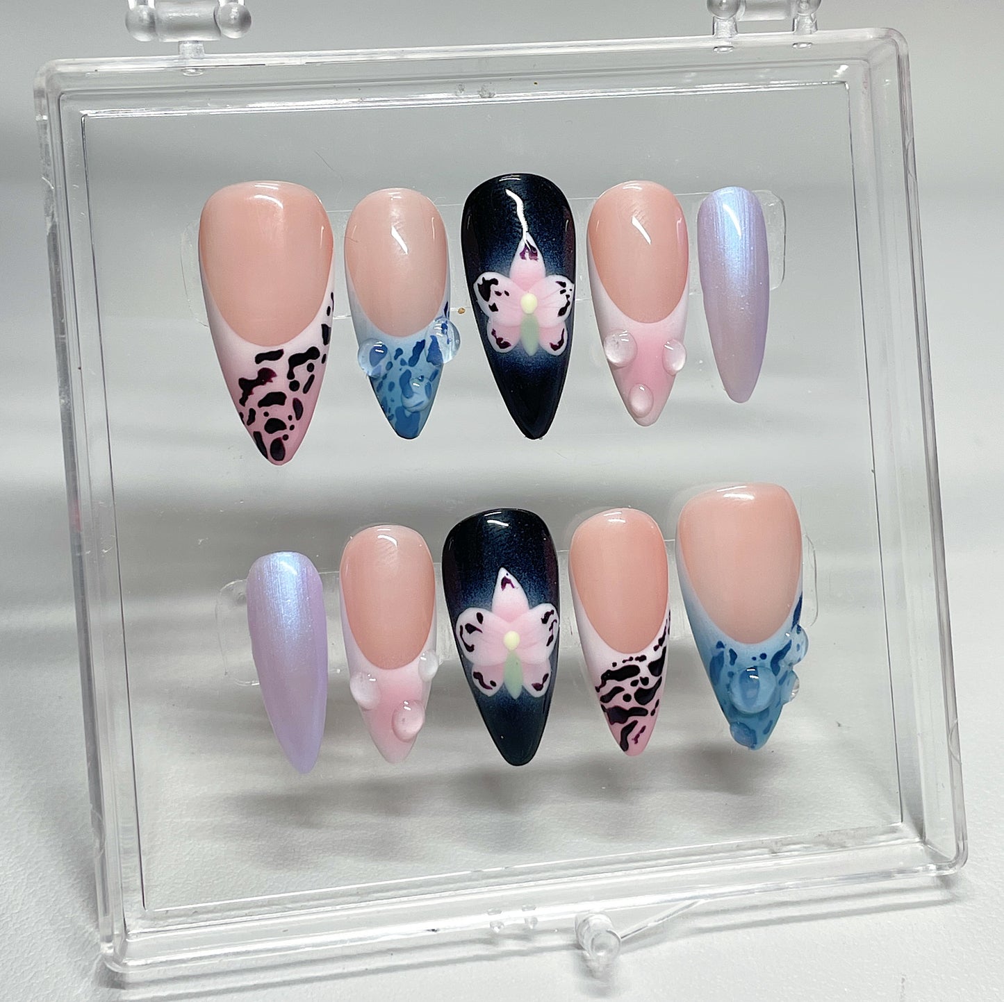 CRÈME DE LA ORCHID