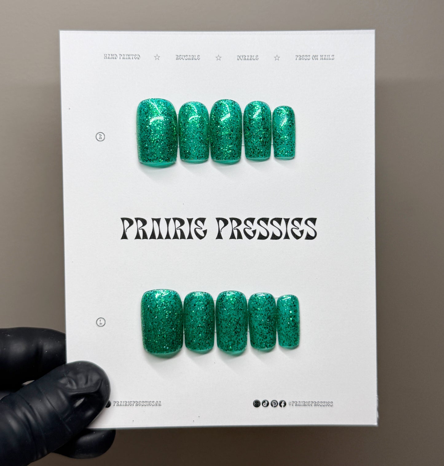 (RTW) CHUNKY GREEN GLITTER (M)