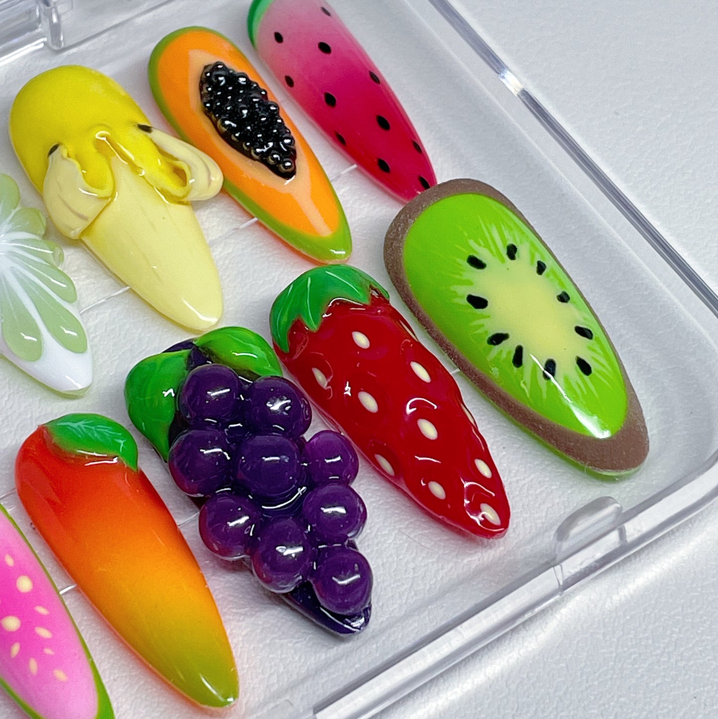 FRUITY
