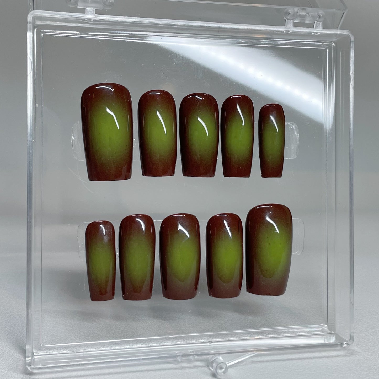 CARAMEL APPLE