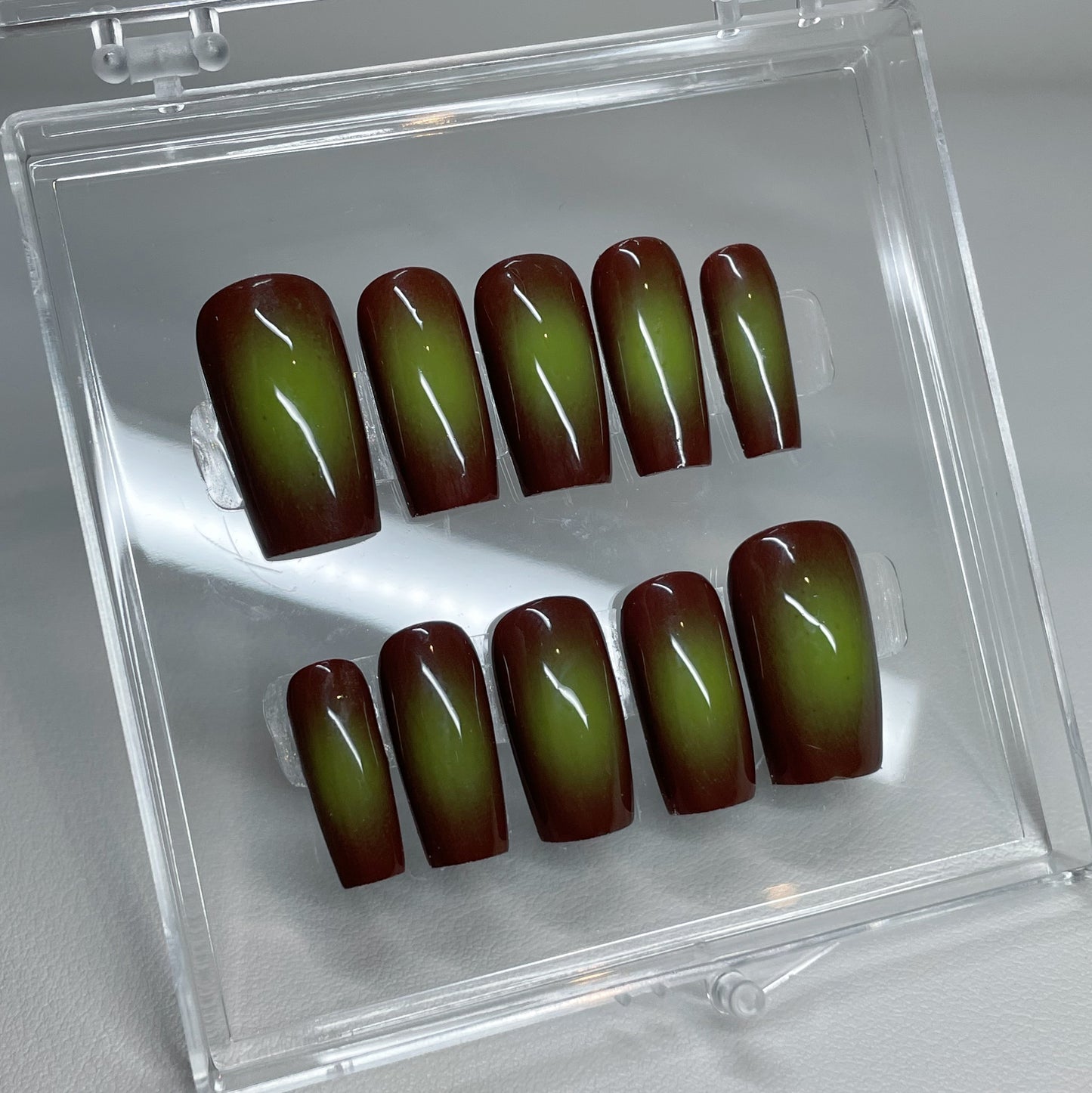 CARAMEL APPLE