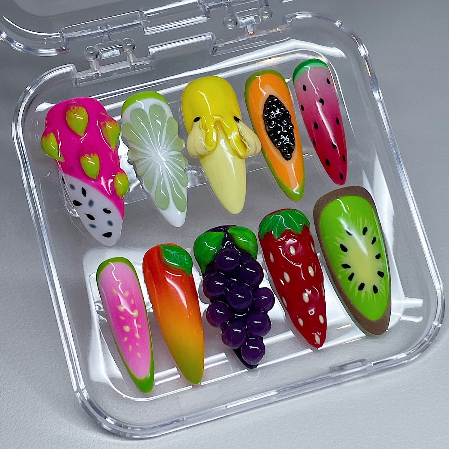 FRUITY