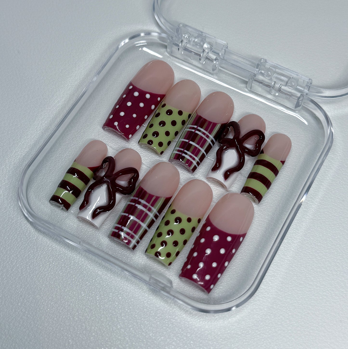 THIS & THAT CHRISTMAS