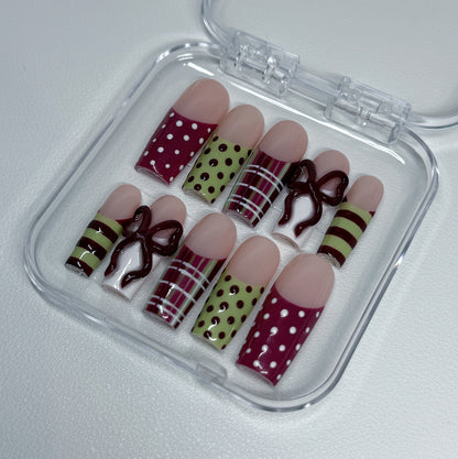 THIS & THAT CHRISTMAS