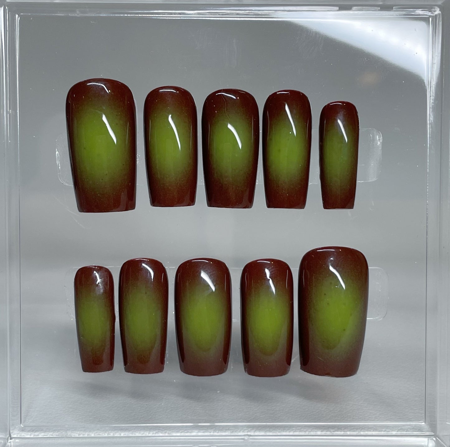 CARAMEL APPLE