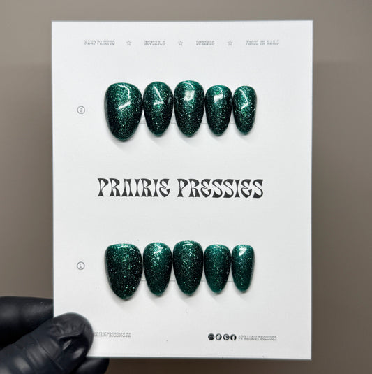 (RTW) CHUNKY EMERALD GLITTER (L)