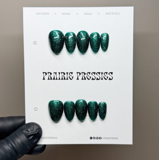 (RTW) CHUNKY EMERALD GLITTER (M)