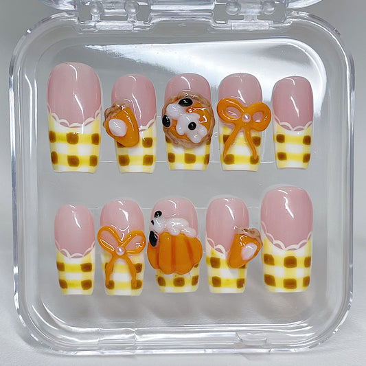 SNOOPY’S PUMPKIN PATCH