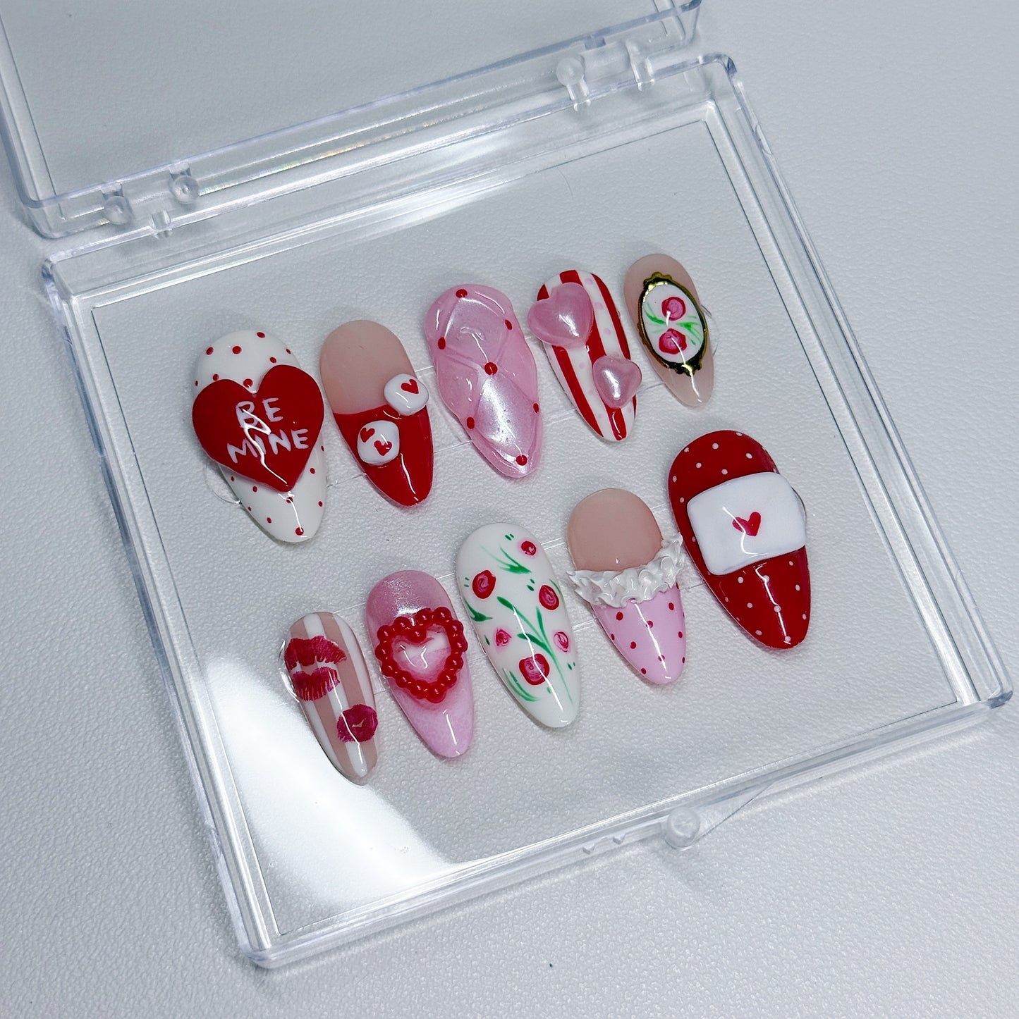 VINTAGE VALENTINE’S